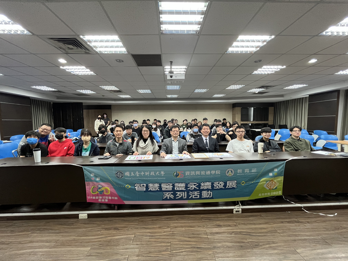 慈濟醫院陳慶元主任與參與師生合影圖片