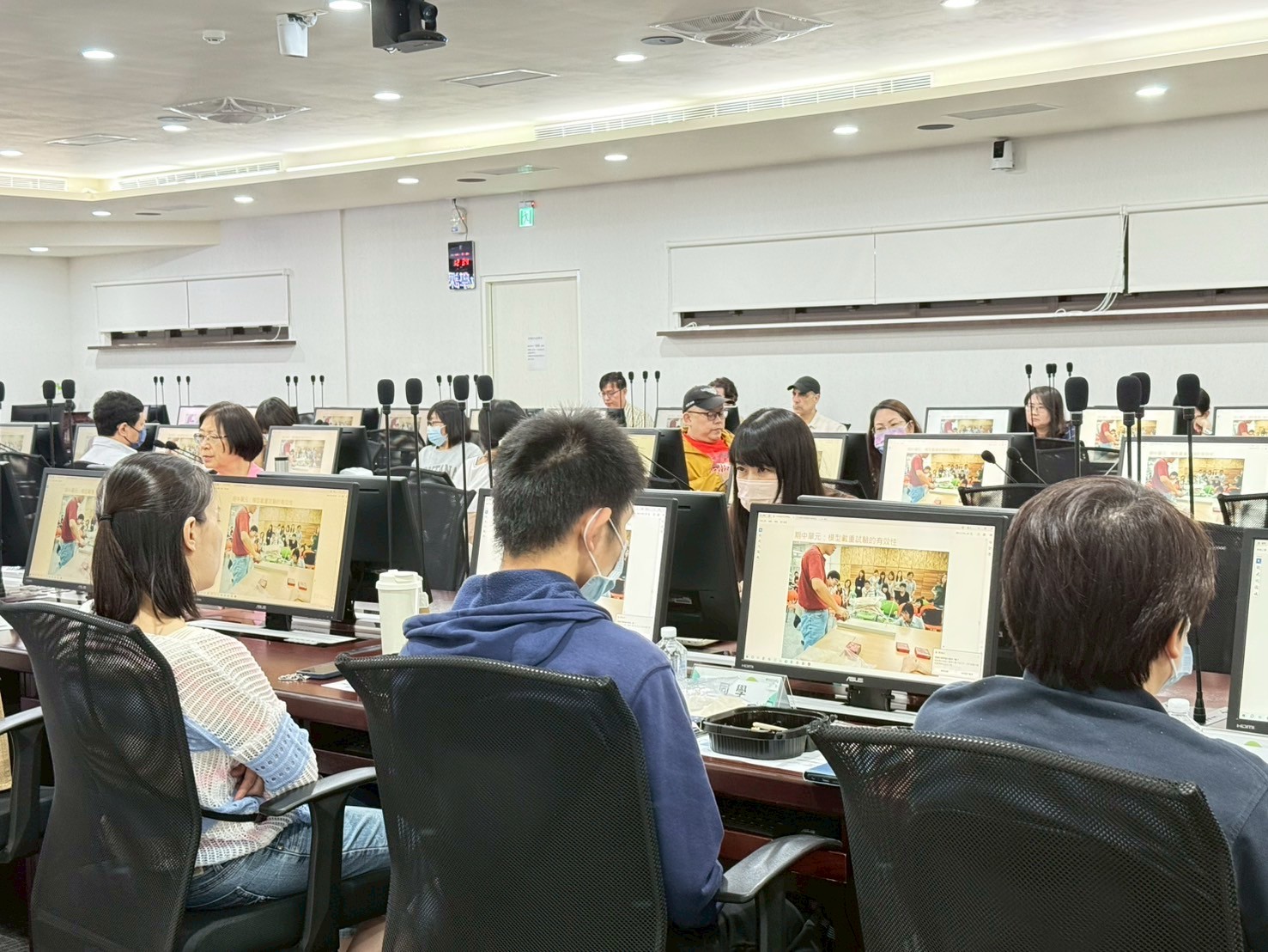114/6/6【(一).3】114年創新教學課室活動教師分享工作坊(一)(高教深耕辦公室)(另開新視窗)