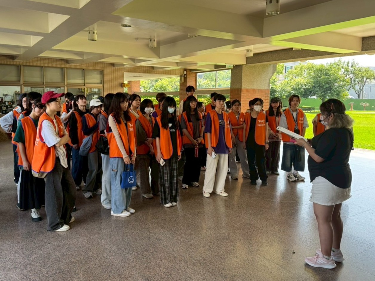 113-2學期【(二).9】「惠明黑暗中傳愛」身障關懷活動(職涯及諮商輔導中心服學組)(另開新視窗)
